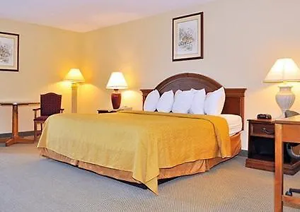 Otel Quality Inn & Suites Williamsburg