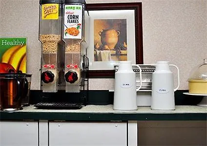 Otel Quality Inn & Suites Williamsburg