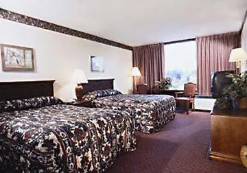 Quality Inn & Suites Williamsburg 2*,  ABD